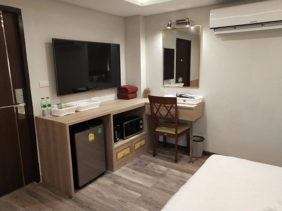 Hotel De Sripoom -Sha Extra Plus Чиангмай Екстериор снимка